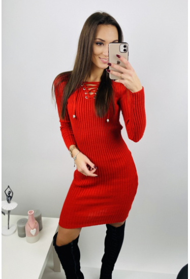 Svetrové šaty červené s dlhým rukávom